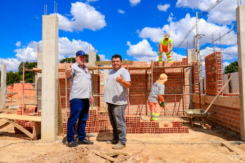 Obras da Prefeitura de Tibagi em São Bento seguem em ritmo acelerado