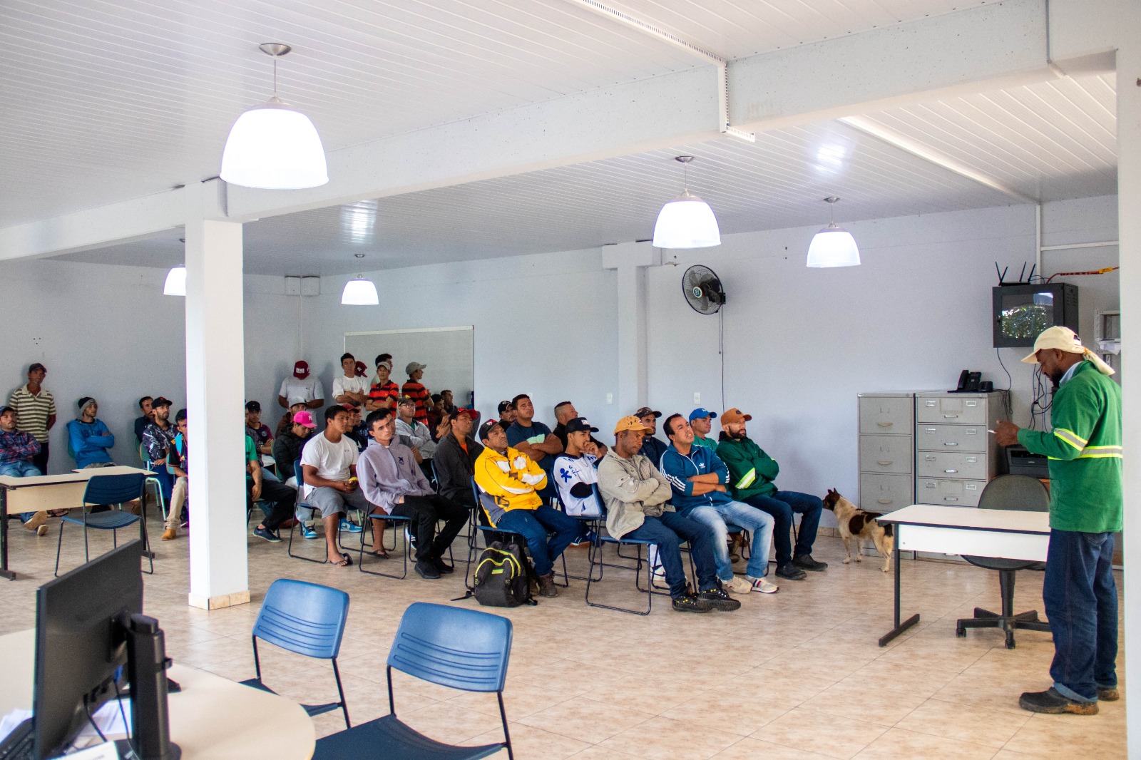 Agência do Trabalhador de Tibagi está com 10 vagas abertas para ajudante florestal