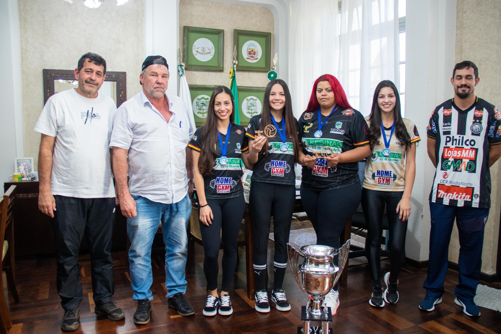 Voleibol feminino de Tibagi segue com trajetória de sucesso